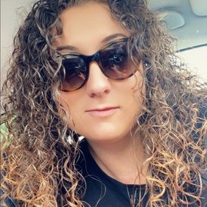 Meet your Posher, Britney